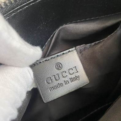 Gucci Messenger Bag