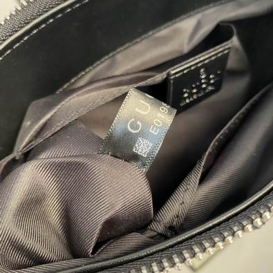 Gucci Messenger Bag