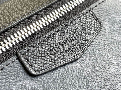Louis Vuitton Cross Body Bag